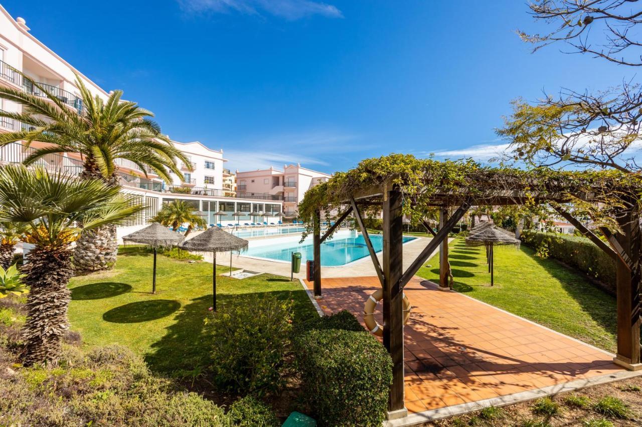 Algarve Golf And Relaxation Apartment Praia Da Luz Exterior photo